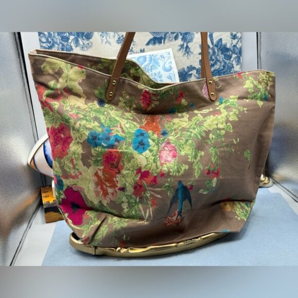 🆕 CHRISTIAN LACROIX 🧿 NWOT Shopping Tote Eden 1 Printed Canvas Taupe & Florals - Picture 7 of 16